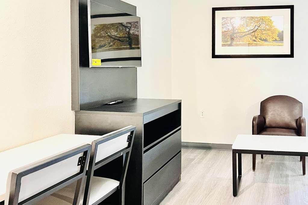 Mainstay Suites Little Rock West Near Medical Centers Room photo